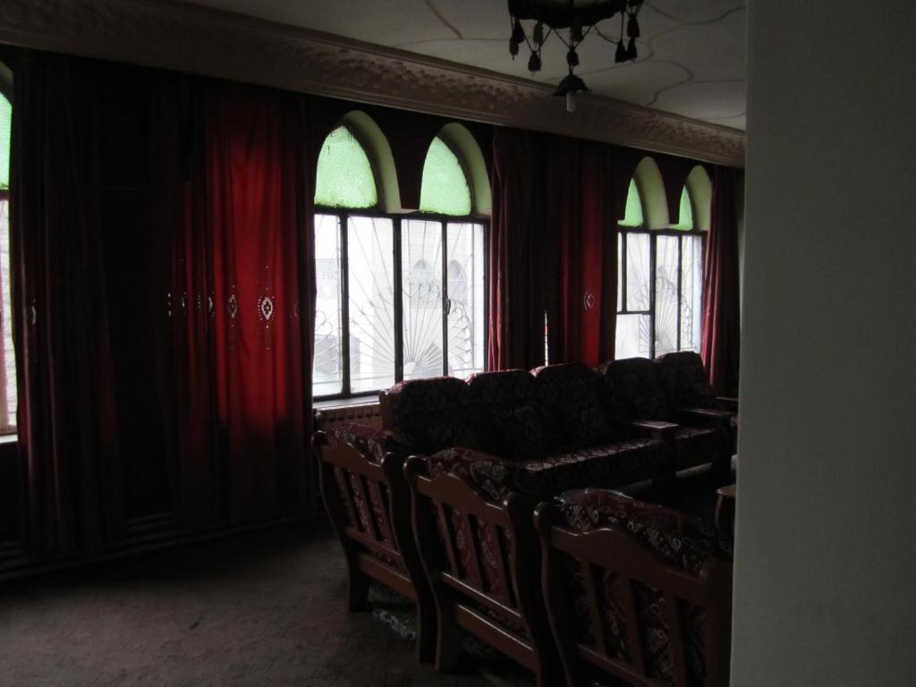 Sultan Hotel Amman Eksteriør billede